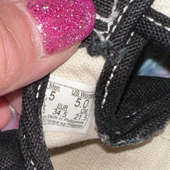 Vans Black and White Women's Sneakers - Picture 3 of 8